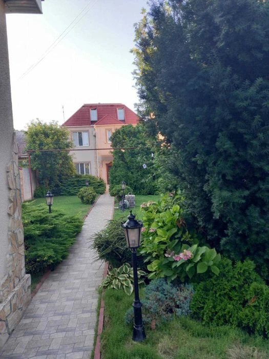 Without analogues! House on 6 acres! 12th century B. Fontana! 1A37