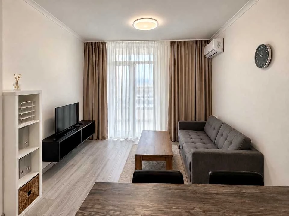 Apartment. Kyiv, Rodyni Kistiakovych St.