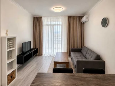 Apartment. Kyiv, Rodyni Kistiakovych St.