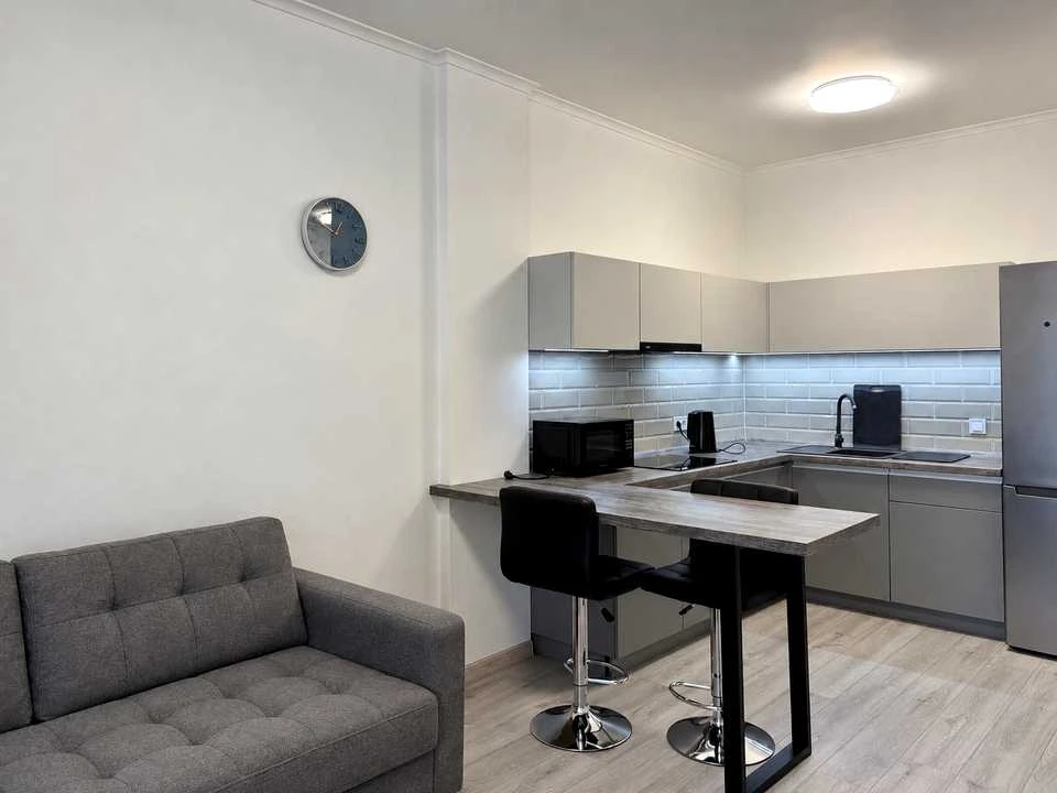 Apartment. Kyiv, Rodyni Kistiakovych St.