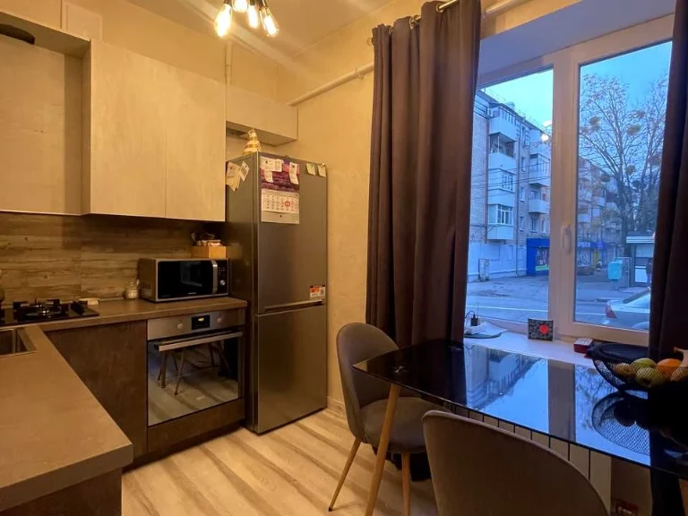 Apartment. Kharkiv, Aerocosmic Avenue