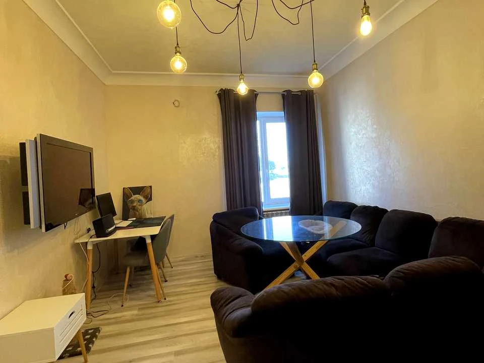 Apartment. Kharkiv, Aerocosmic Avenue