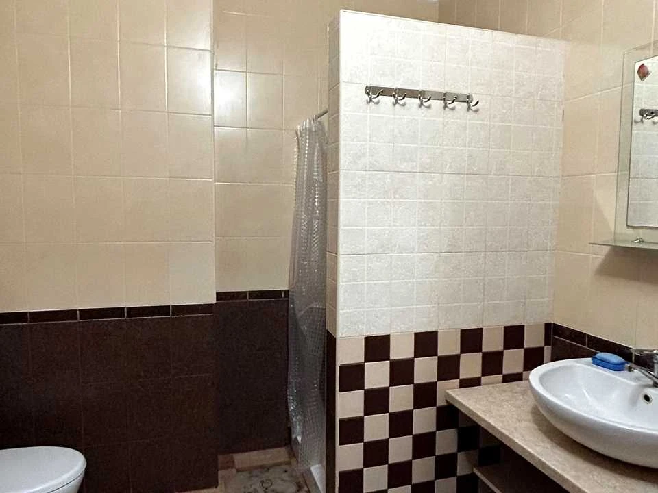 Apartment. Lubomir Guzara Prospect, Kyiv