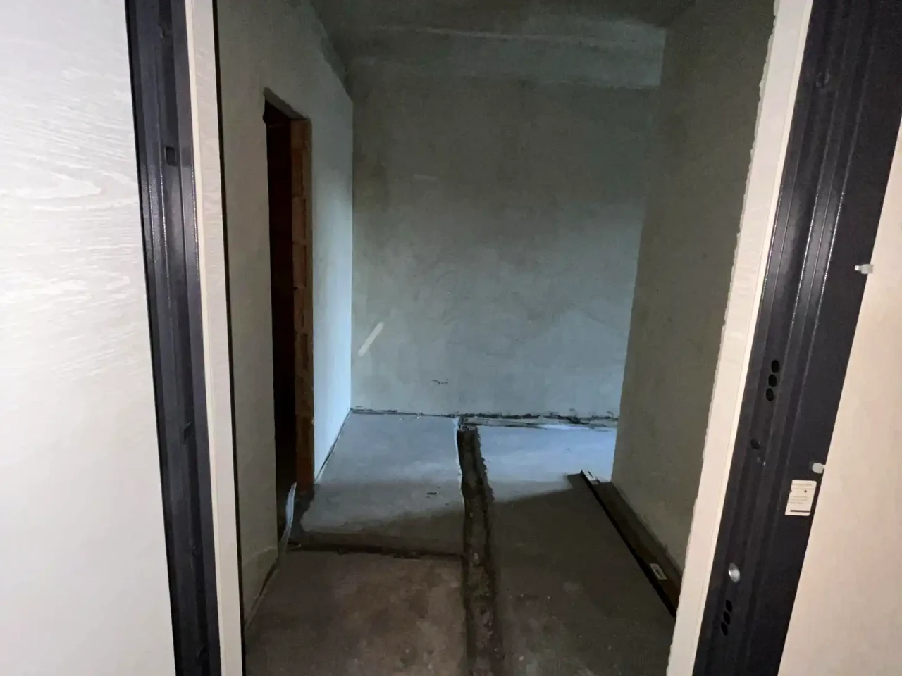 Sale of a 3-bedroom apartment, 79.2 sq m, 6th floor.