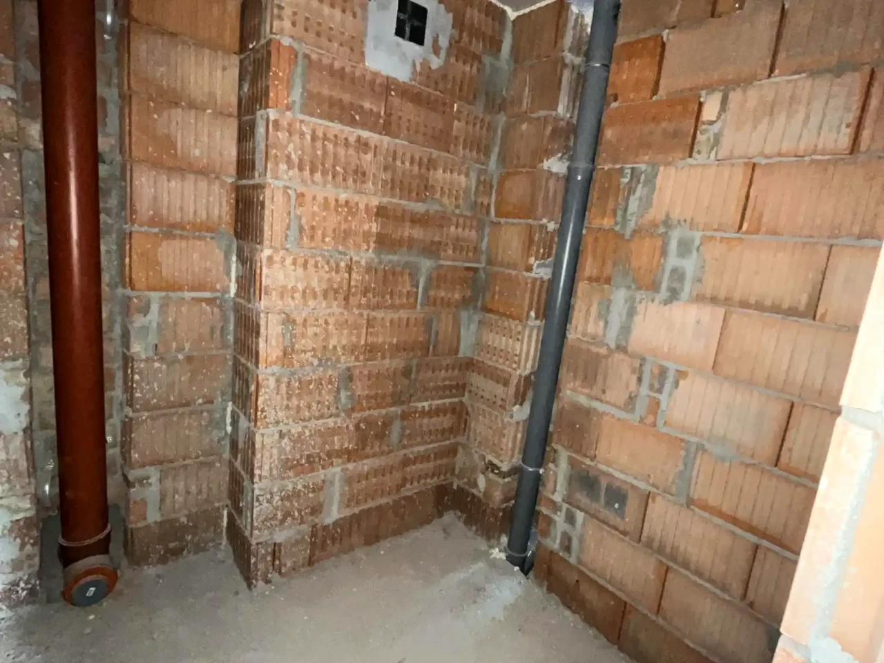 Sale of a 3-bedroom apartment, 79.2 sq m, 6th floor.