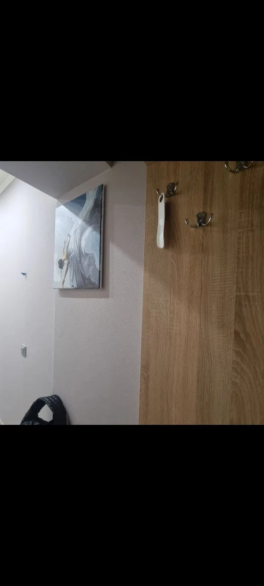 For sale urgently, 1-room apartment at the best price on the 2nd floor