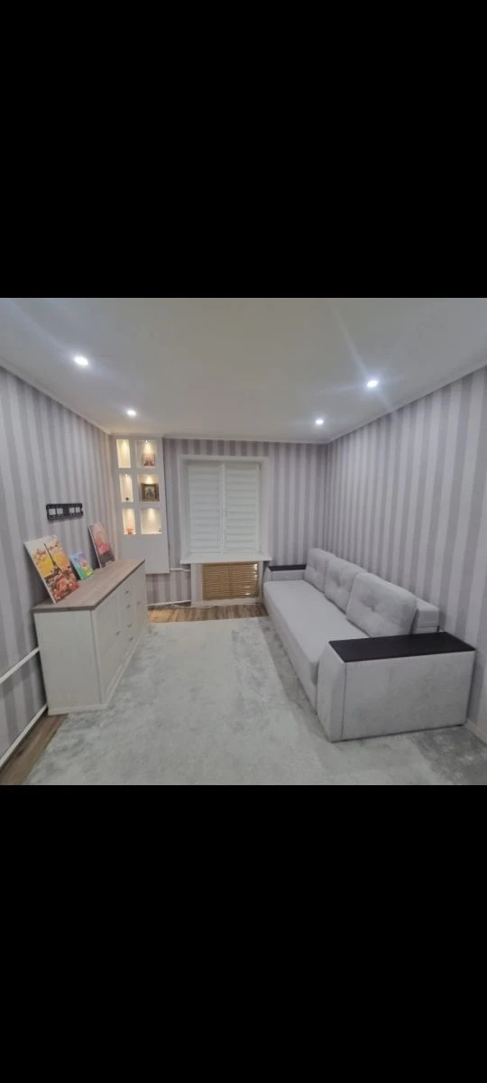For sale urgently, 1-room apartment at the best price on the 2nd floor