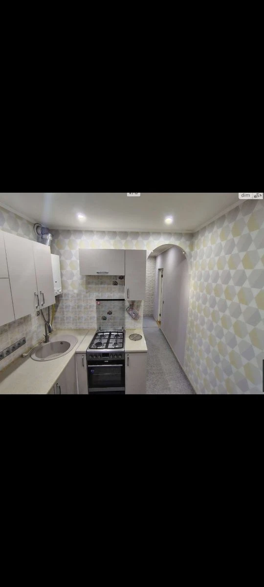 For sale urgently, 1-room apartment at the best price on the 2nd floor