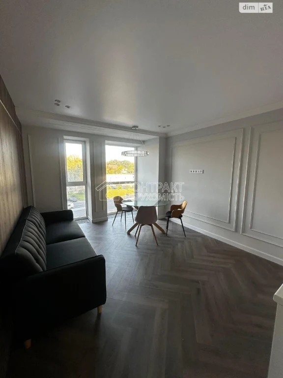 Long-Term Rental Apartment, Peski