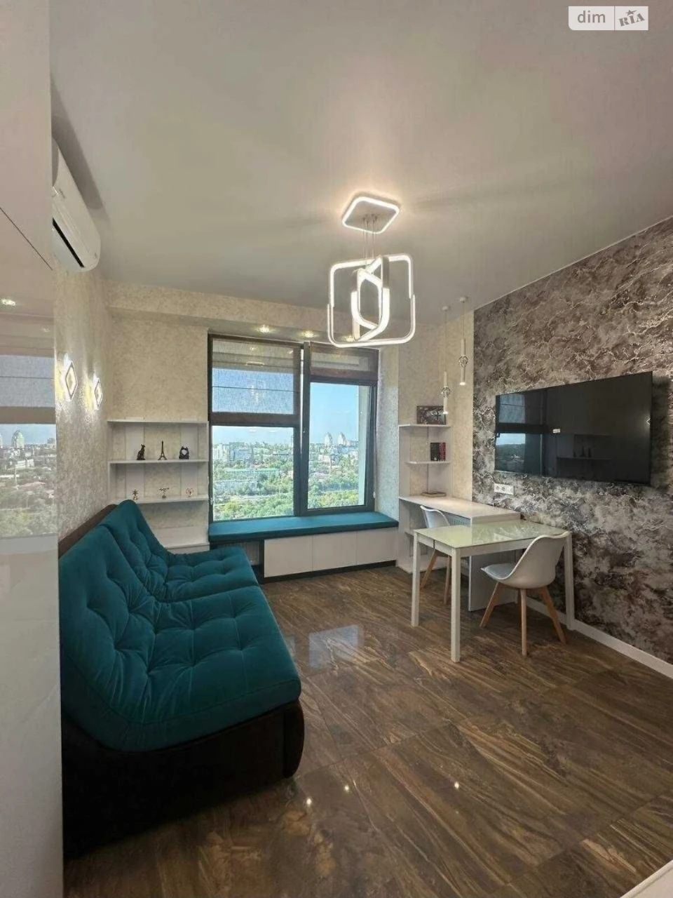 Long-Term Rental Apartment, Soborniy
