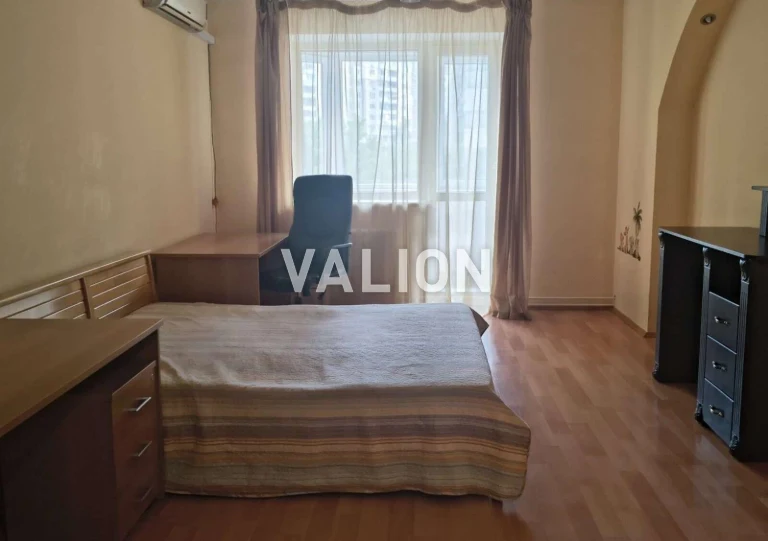 Продажа 2-комнатной квартиры ул. Анны Ахматовой 13