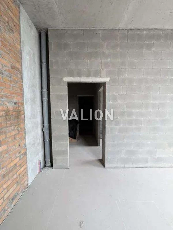 Sale of a 2-room apartment on Salutna Street, 2к1