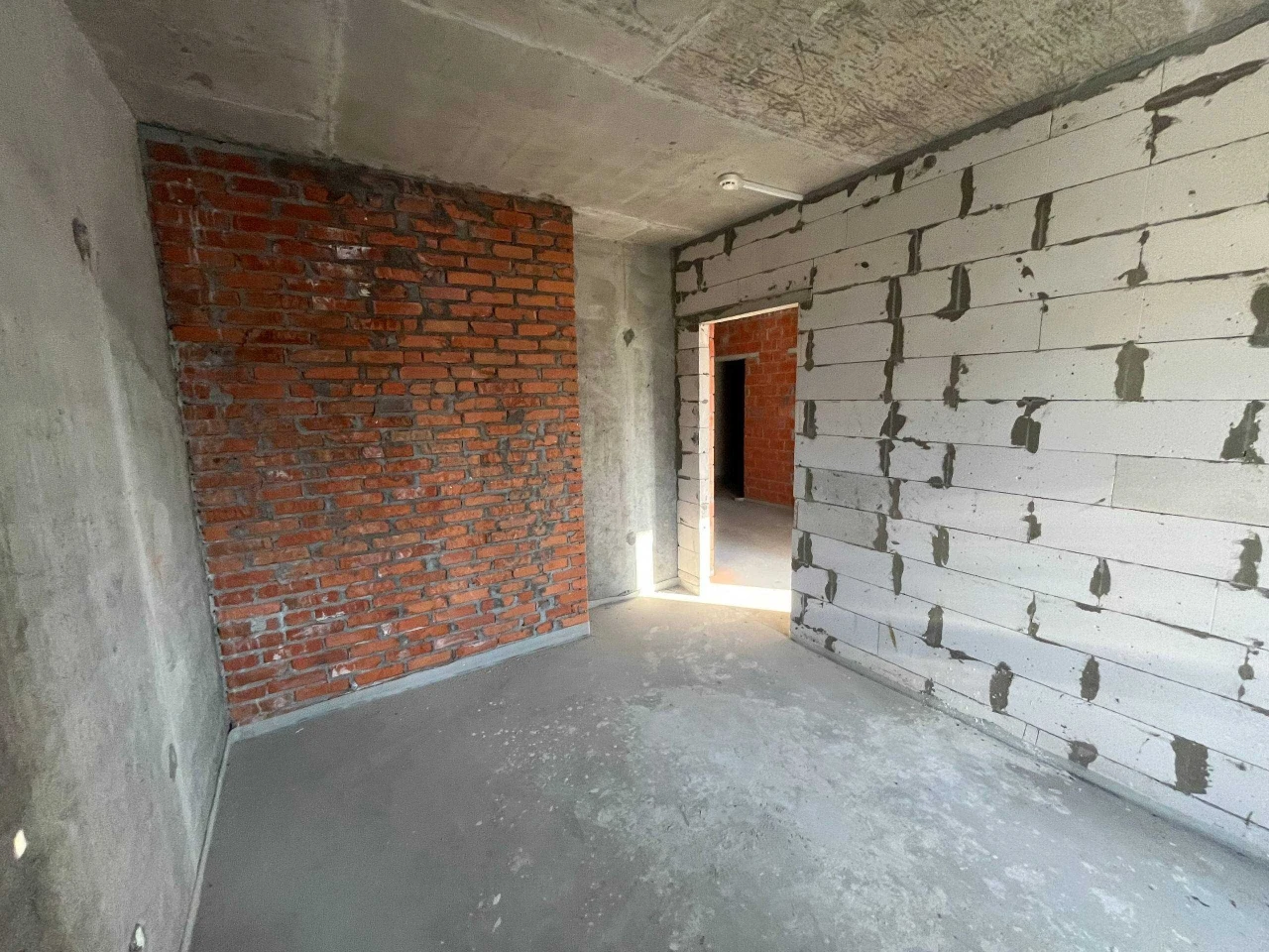 Продаж 3-кімнатної квартири 69 м² у Пущі-Водиці, вул. Квітки Ці