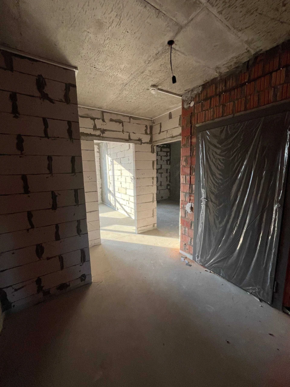 Продаж 3-кімнатної квартири 69 м² у Пущі-Водиці, вул. Квітки Ці