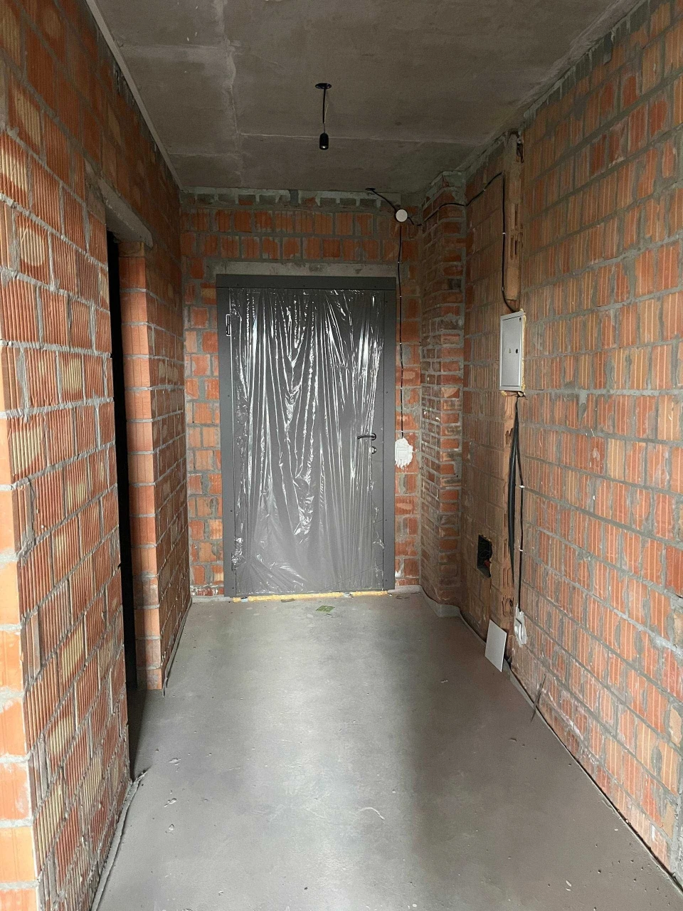 Продаж 2-кімнатної квартири 54,17 кв.м на вул. Квітки Цисик 32, Пуща-Вода
