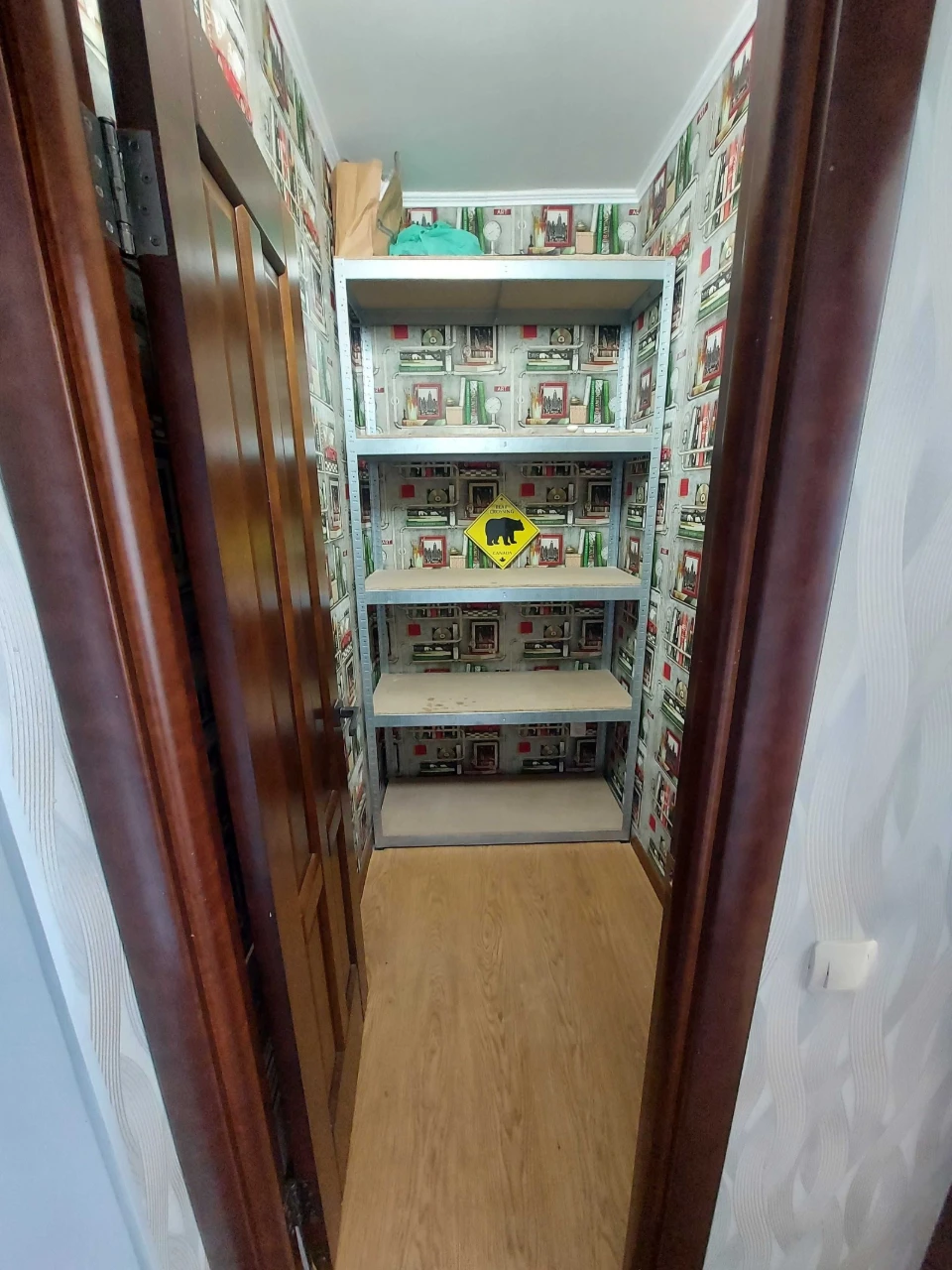 Sale of a 3-room apartment on Raisa Okpna Street ("Sovmin", monolithic walls)