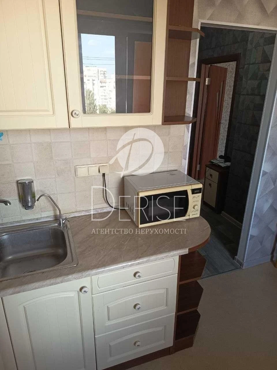 Продається 1-кімнатна квартира, вул. Героїв Дніпра, 61, Оболонський район, Київ