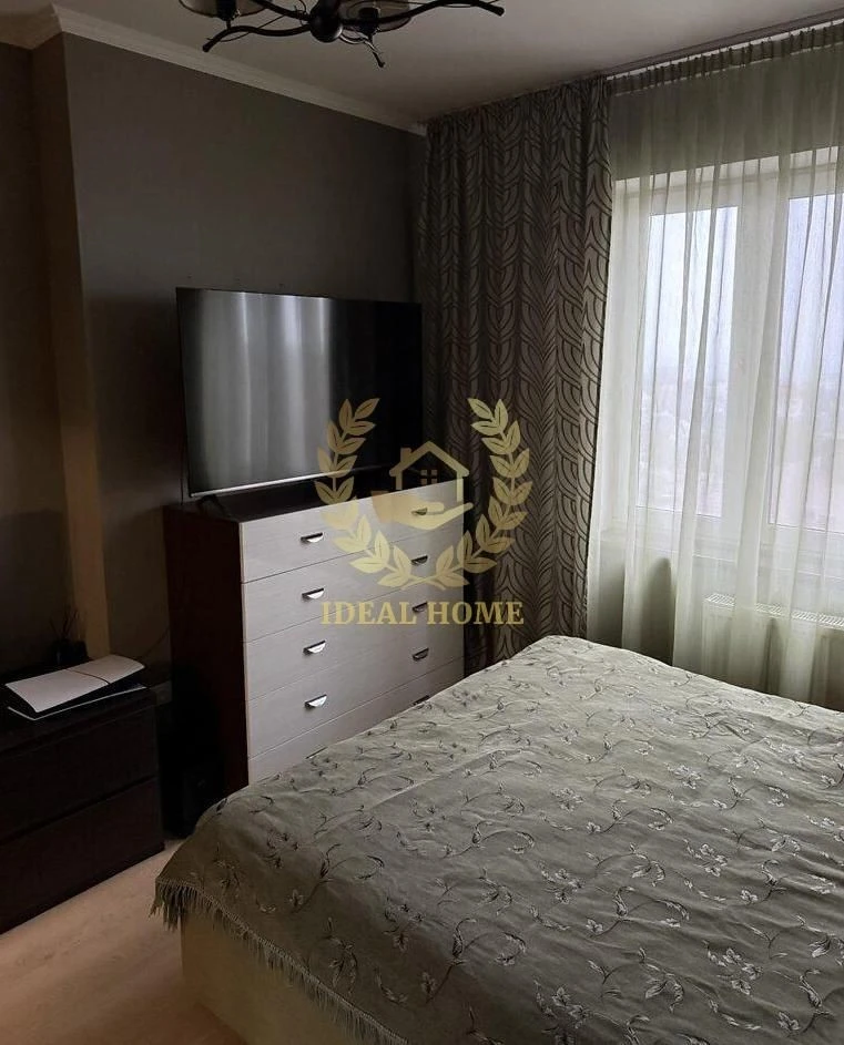 Cozy 2-bedroom apartment for sale, 65 sq m on Petro Street