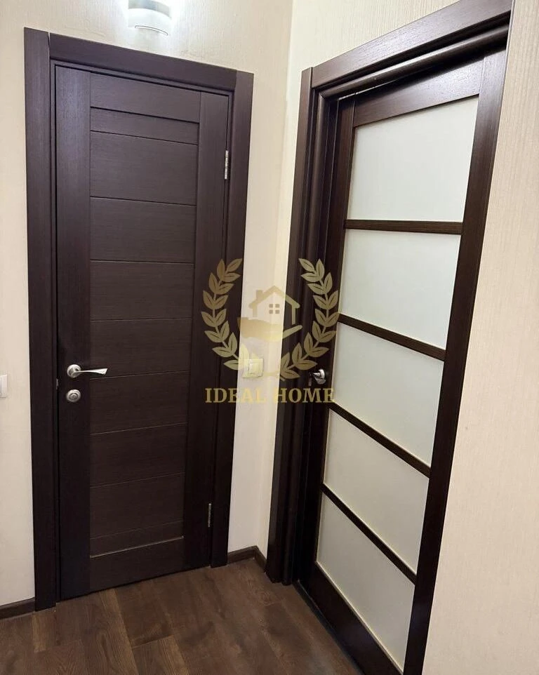 Cozy 2-bedroom apartment for sale, 65 sq m on Petro Street