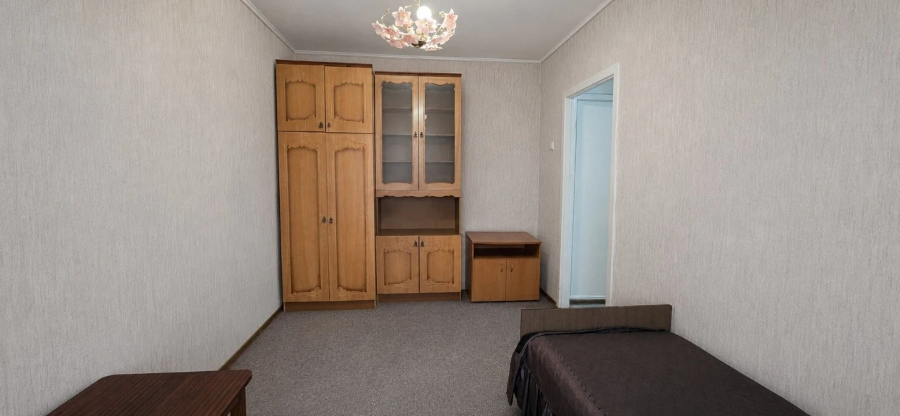 Rent 2-room apartment. 31A Malysha Street. Metro Chernihivska.
