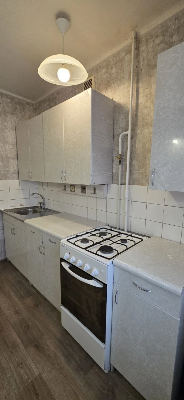 Rent 2-room apartment. 31A Malysha Street. Metro Chernihivska.