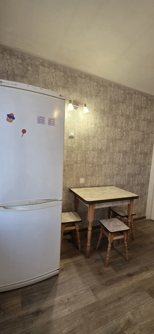 Rent 2-room apartment. 31A Malysha Street. Metro Chernihivska.