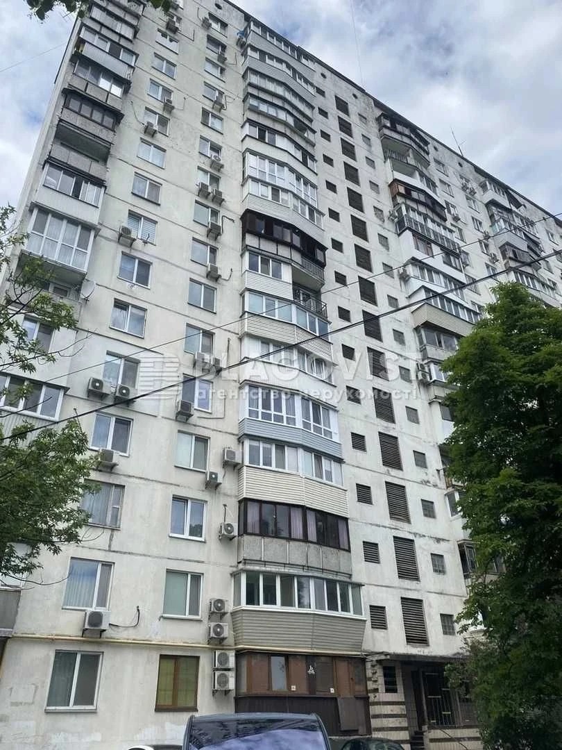 Светлая, видовая 3-ком квартира 73м2 на Русановке