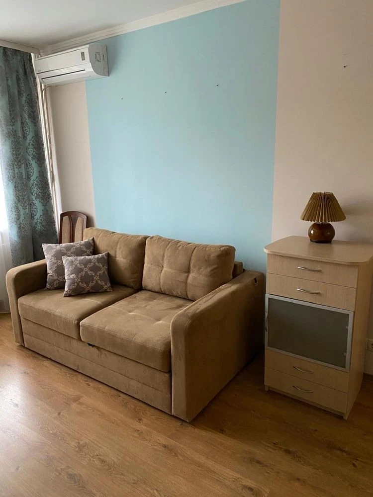Apartment for Sale – Heroes of Dnipro, 38th, No Commission