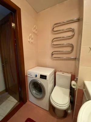 Apartment for Sale – Heroes of Dnipro, 38th, No Commission