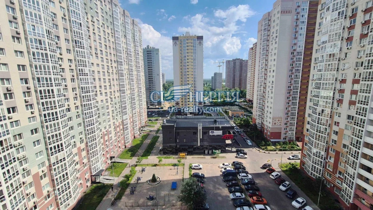 1-кім Гмирі 18 Полісся Позняки метро 7 хвилин