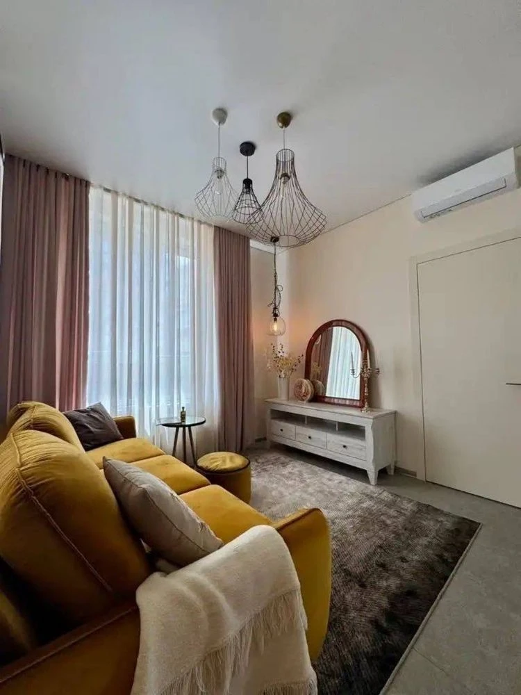 Rent 2-bedroom apartment in ЖК Новопечерські Липки