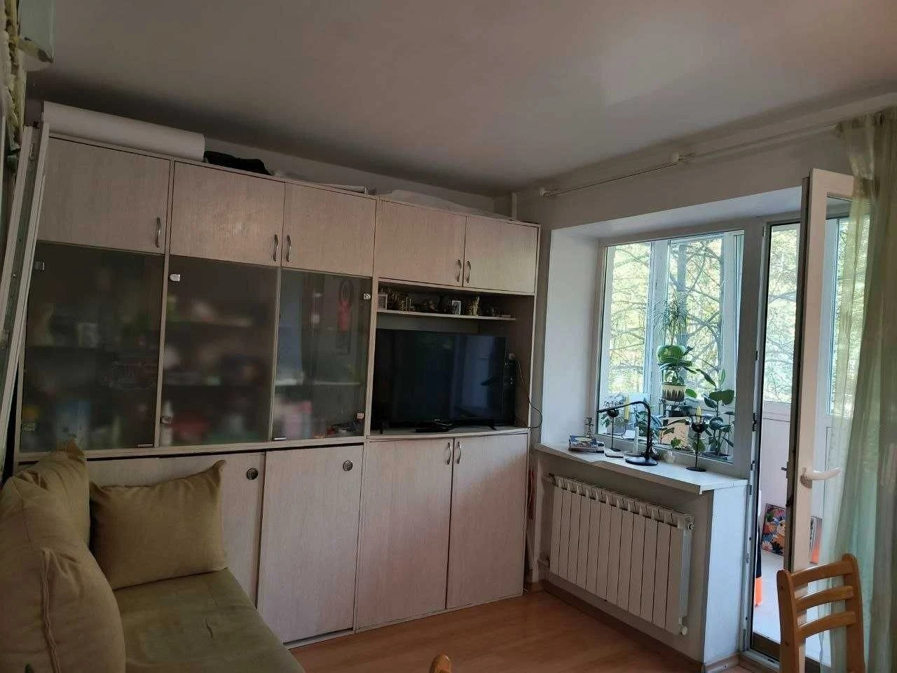 Cozy 1-bedroom apartment for rent, gas