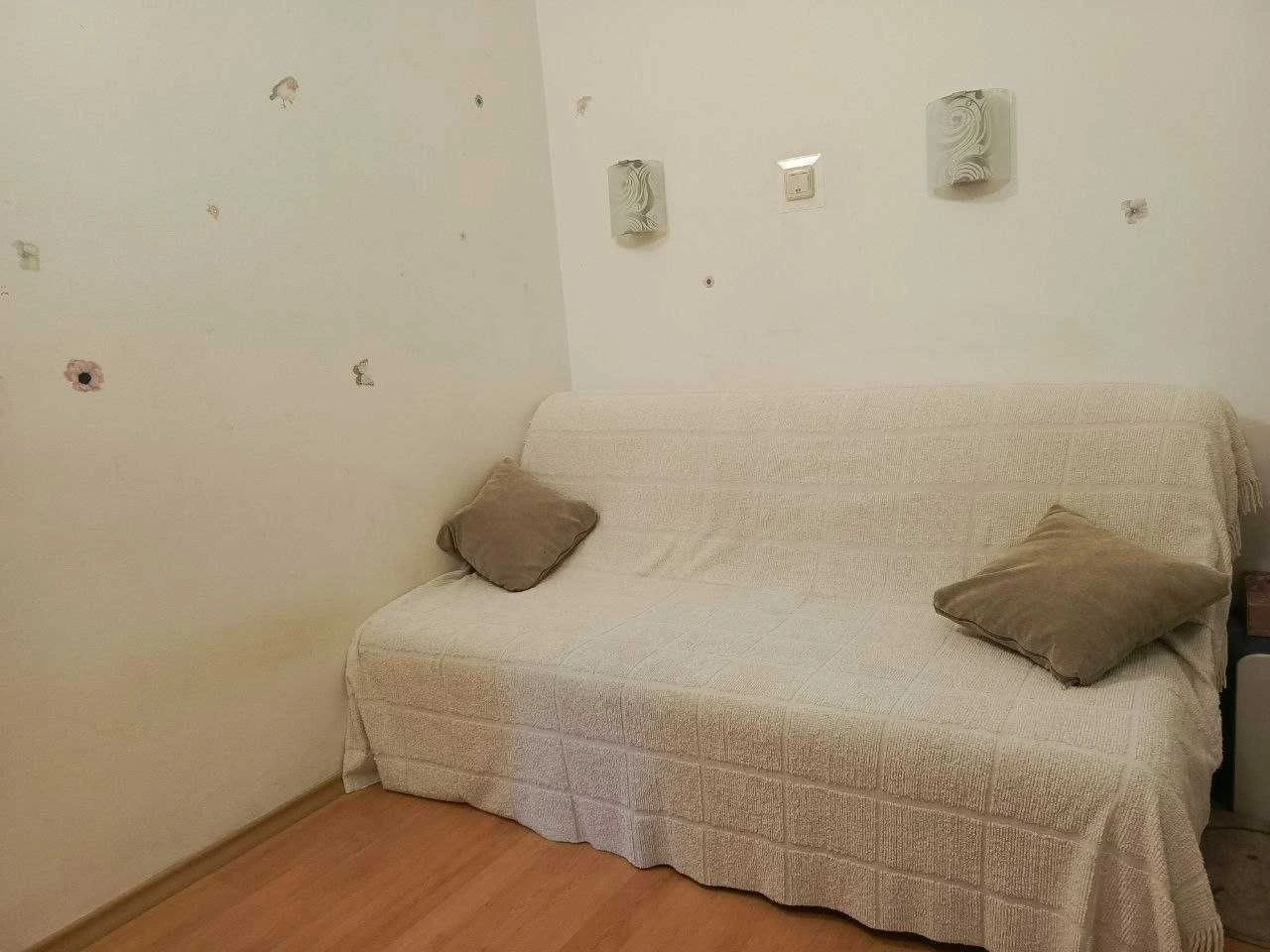 Cozy 1-bedroom apartment for rent, gas