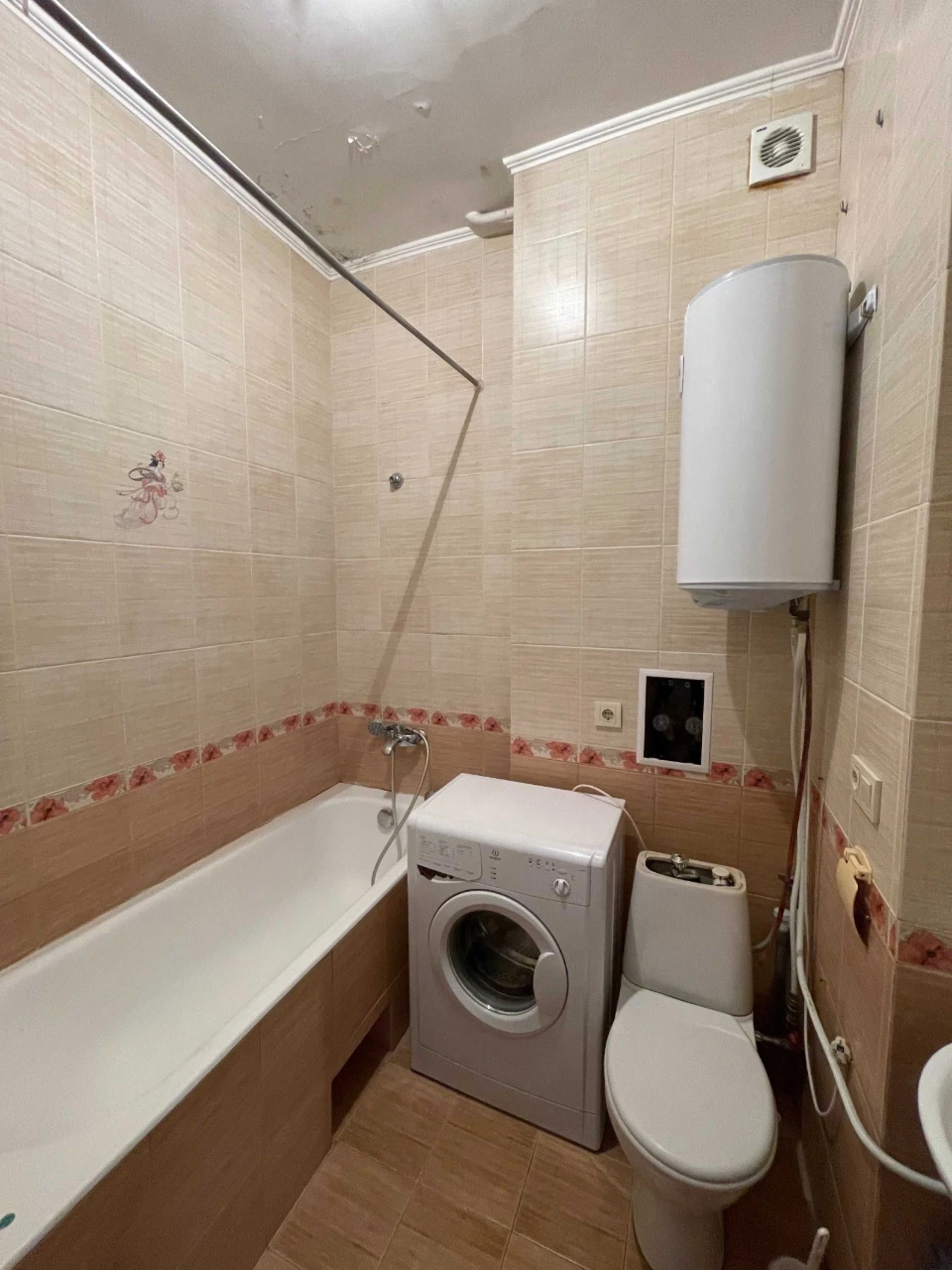 For Rent: 2-room apartment, Kropivnytskoho Street, 12, Besar