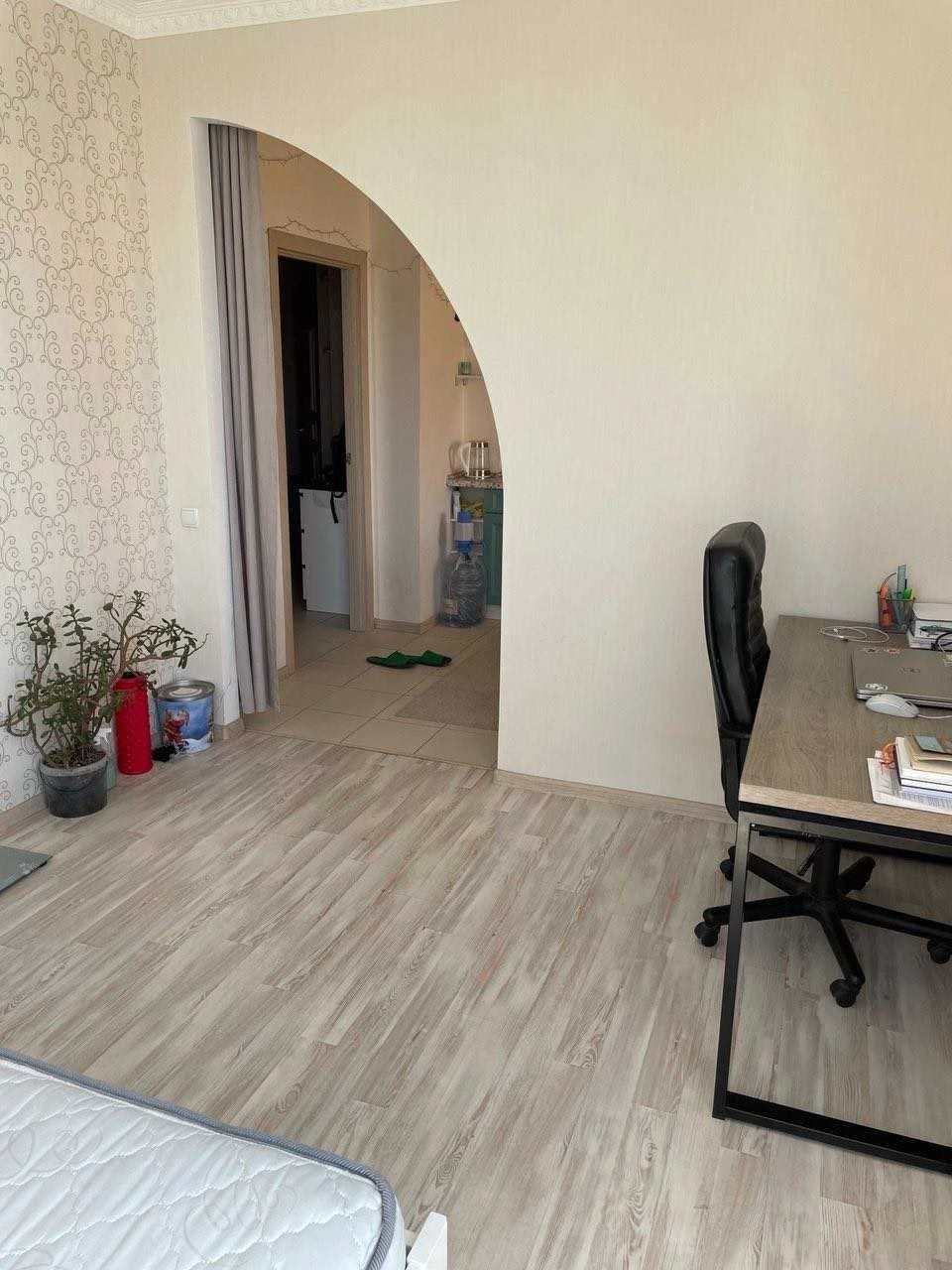Rent 2-bedroom apartment for rent on V. Китаевska Street, Libidska metro station.
