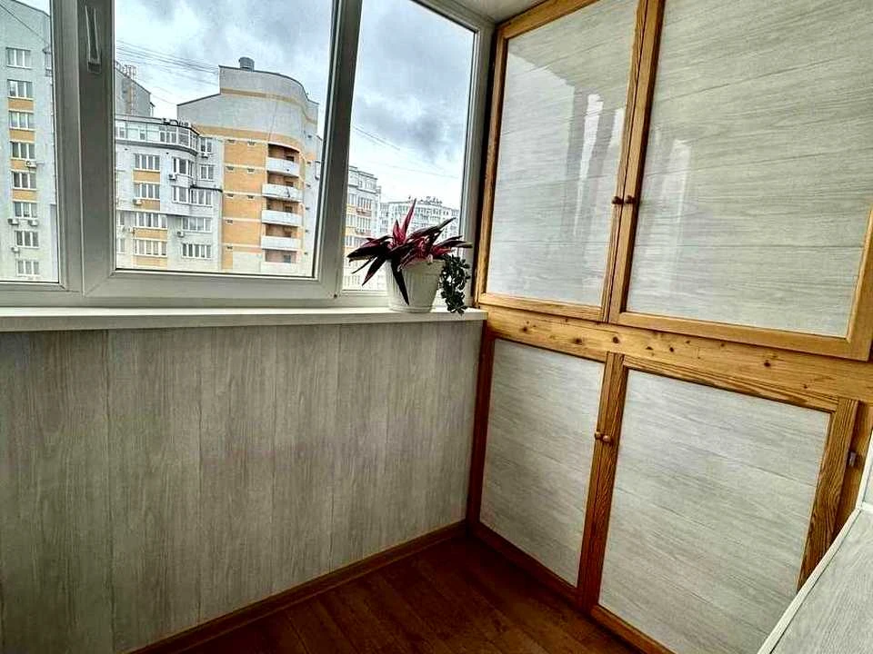 Квартира. Київ, вулиця Бориса Гмирі