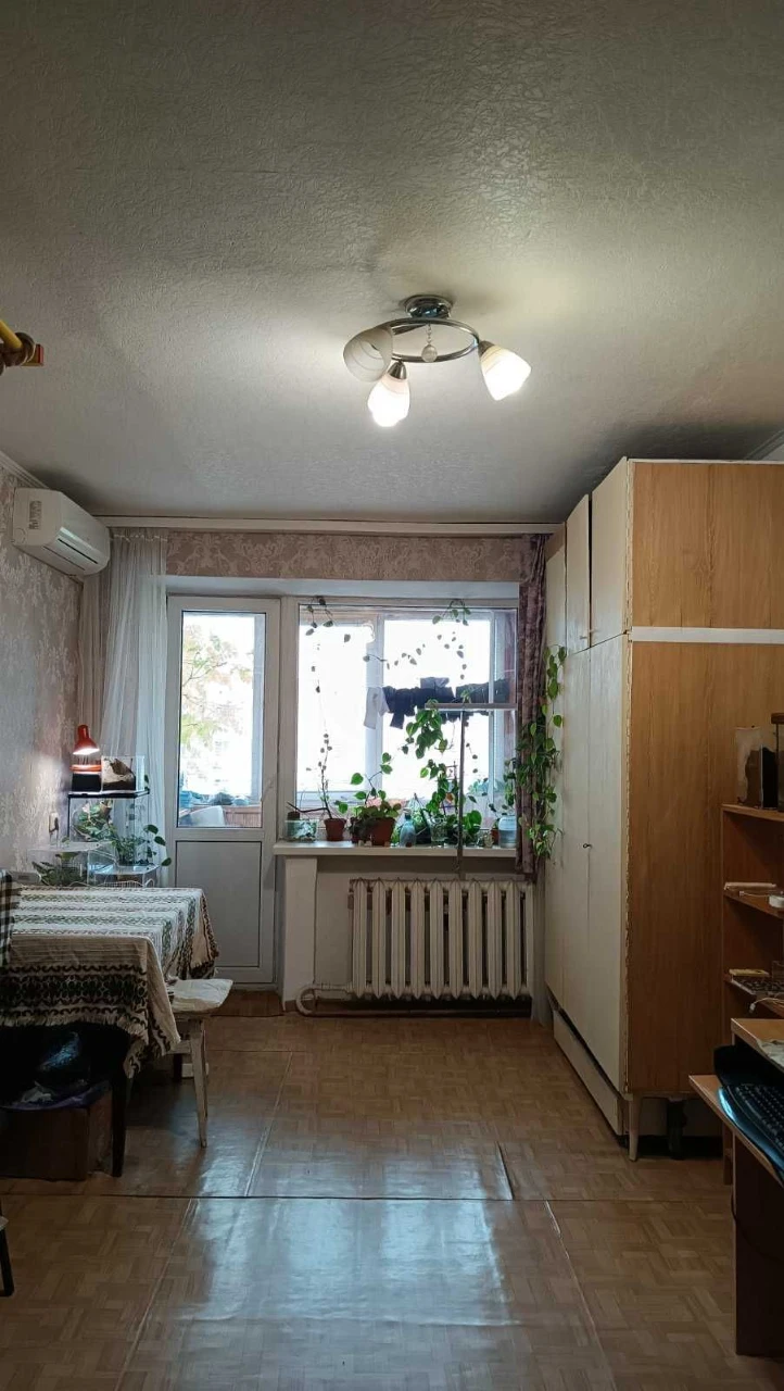1 km apartment 31/17/6 BRICK Quiet Center, Черкассы