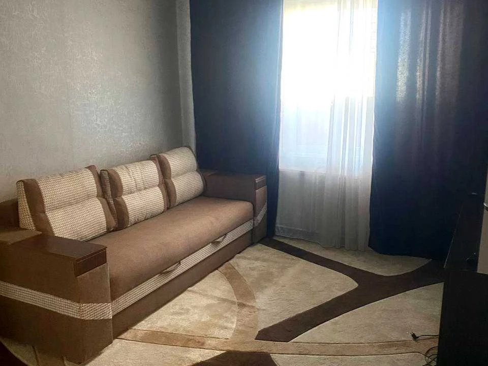 Apartment. Dragomannova Street, Kyiv