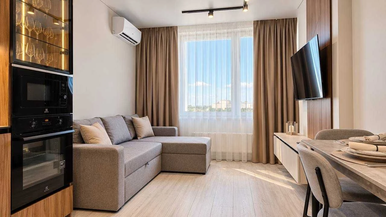 Owner! For Sale: Apartment in the Warsaw-3 residential complex. Designer-style.