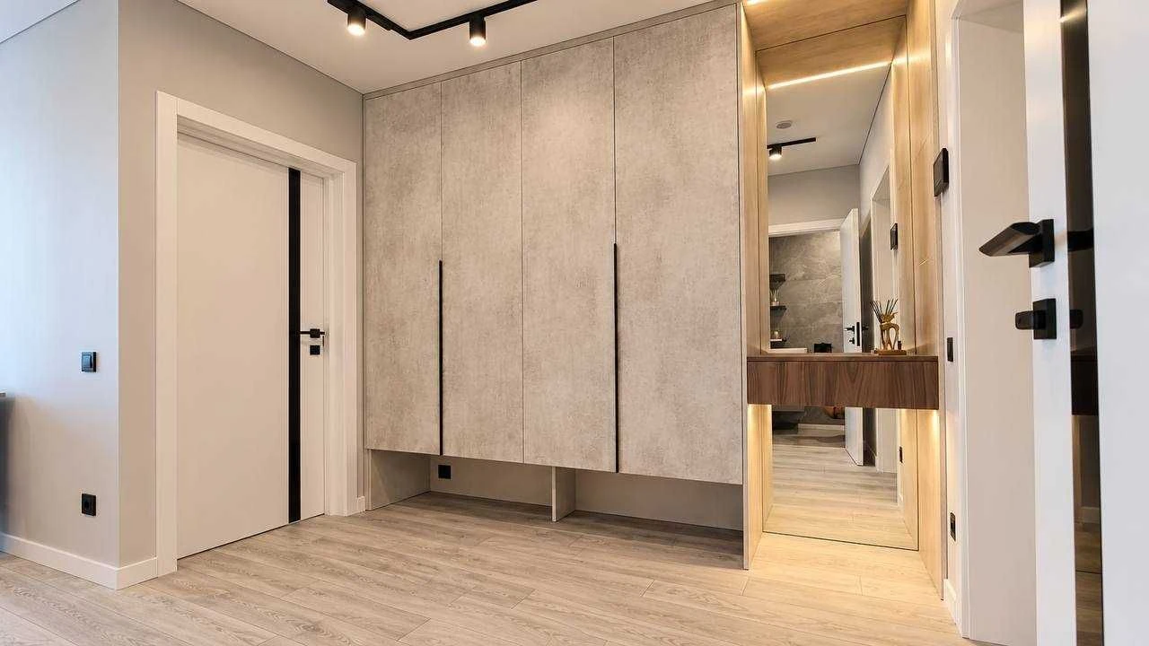 Owner! For Sale: Apartment in the Warsaw-3 residential complex. Designer-style.