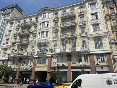 Bogdana Hmelnitskogo, 32 Luxury Two-Story Apartment for Sale