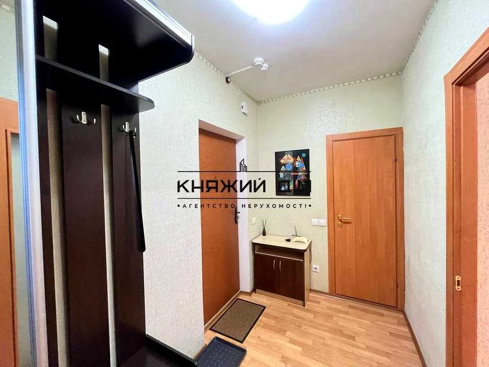 Apartment. Elizabeth Chvadar Street, Kyiv