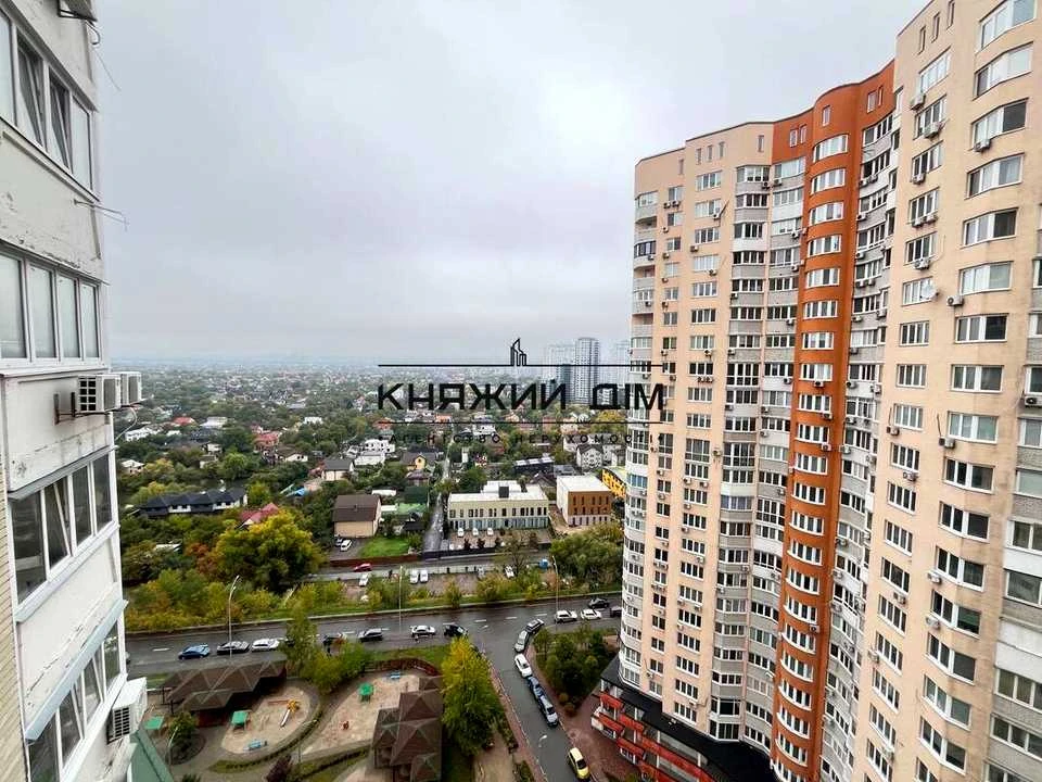 Apartment. Elizabeth Chvadar Street, Kyiv