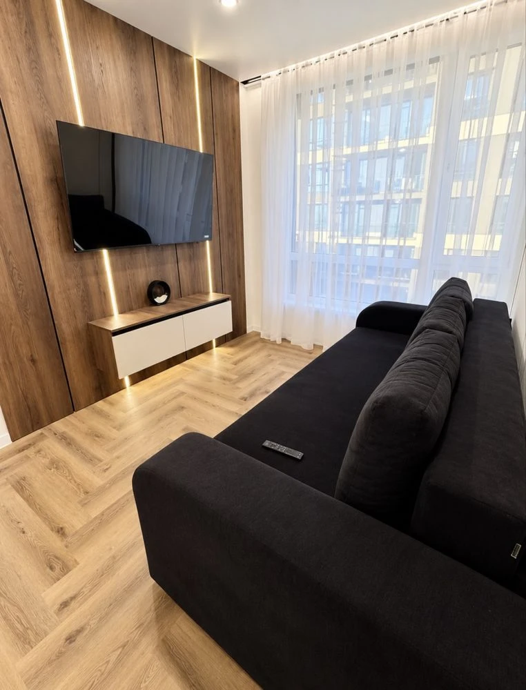 Three-bedroom apartment in ЖК Family Plaza