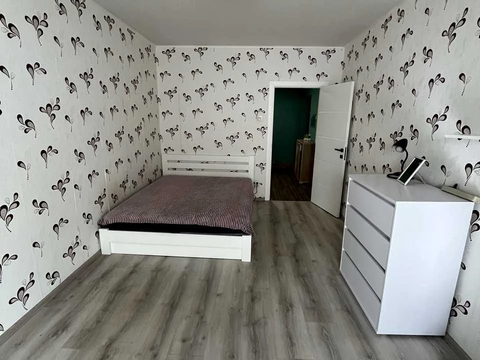 Apartment. Petro Hryorenka Street, Kyiv