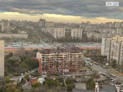 Autumn Street, 33, Sviatoshyn District, Landmark: Bilichy