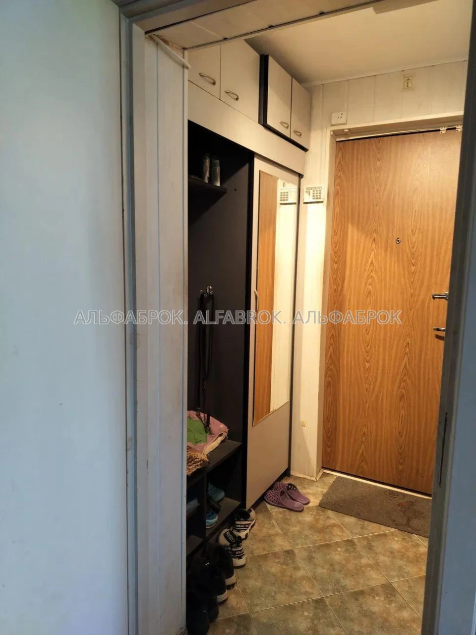 Borshchivska Street, 173/187, Solom'yanschyy District, near the Ка