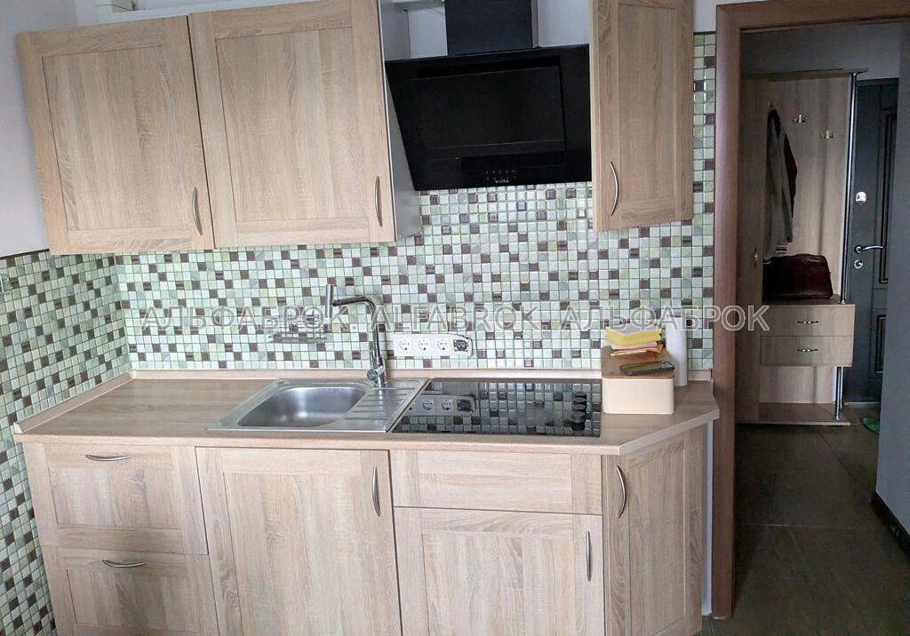 Зої Гайдай, 12/10, Оболонський район