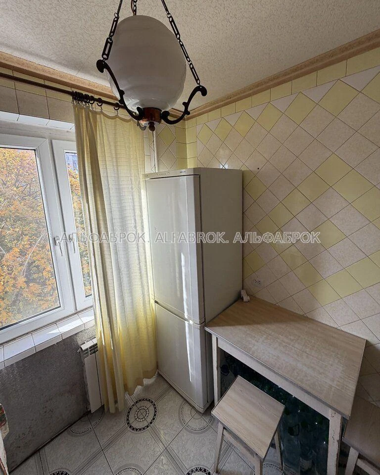 Freedom Avenue, 28, Podilsky District, landmark Vinogradar
