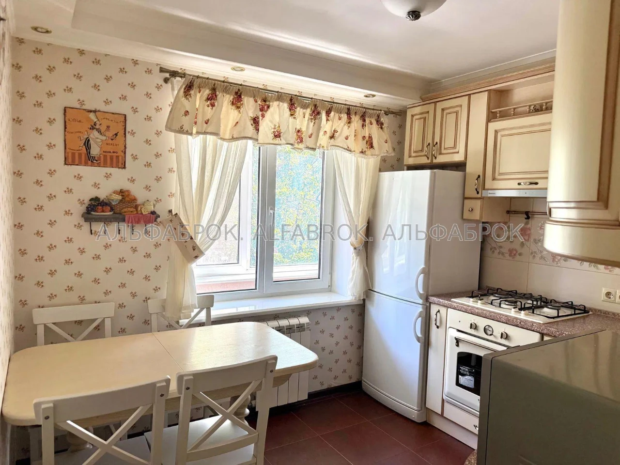 Brestaysky Prospect, 21, Shevchenkivsky District, KPI landmark